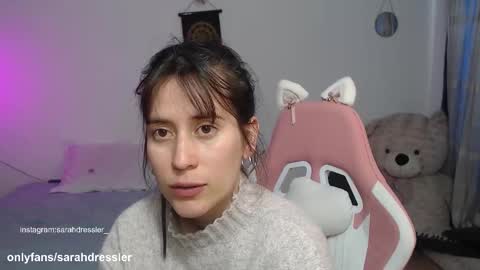 Snapshot of sarahdressler chatting on 10.15.25 sarahdressler online show from 10.15.25