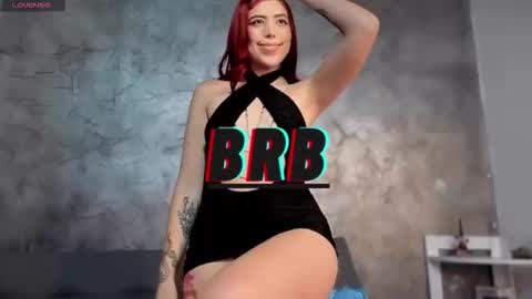 sarahgrant_ online show from 11.07.25