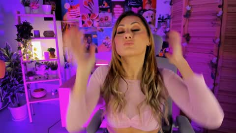 Divine Sarah NONUDE model online show from 12.16.24