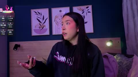 Snapshot of sarahmiler_ chatting on 02.17.26 Sarah online show from 02.17.26