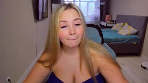 Sarah online show from 04.03.26