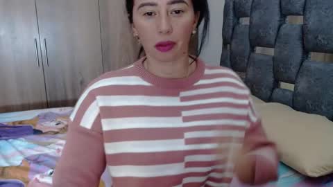 Lia online show from 01.21.25