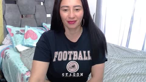 Lia online show from 09.25.25