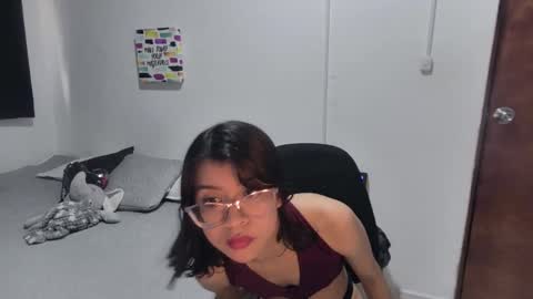 Sarah  online show from 11.06.25