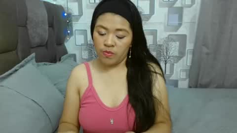 Snapshot of sarahsweetty chatting on 06.22.26 Sarah online show from 06.22.26