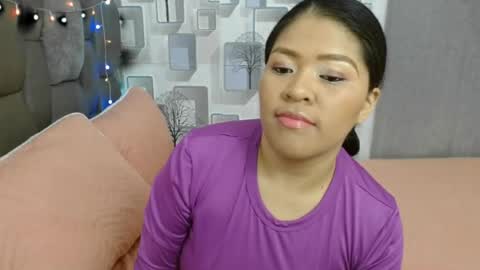 Snapshot of sarahsweetty chatting on 07.12.26 Sarah online show from 07.12.26