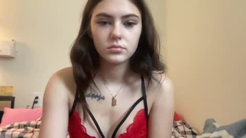 SarahxOliver online show from 12.23.24