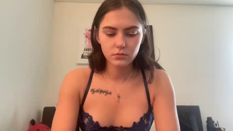 SarahxOliver online show from 01.18.25