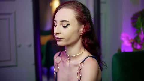 Snapshot of saraiangel chatting on 11.08.25 Sarai online show from 11.08.25