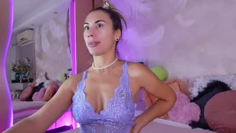 Snapshot of sarajennyfer chatting on 07.03.26 Jenny online show from 07.03.26