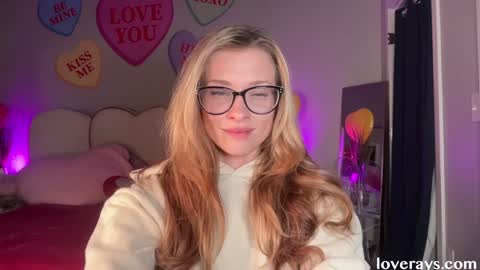 Back from Vacay  Follow for more here  online show from 02.10.26