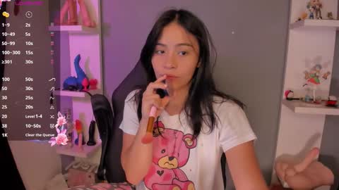 Snapshot of saraowens1 chatting on 02.26.26 saraowens online show from 02.26.26