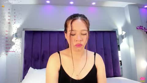 Sara   online show from 10.15.25