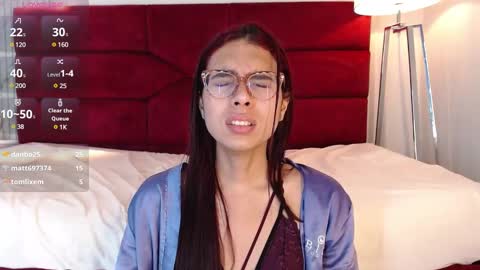 Snapshot of sarasaenz_99 chatting on 01.24.25 Sara online show from 01.24.25
