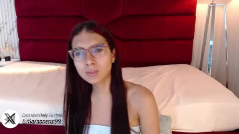 Snapshot of sarasaenz_99 chatting on 03.03.25 Sara online show from 03.03.25