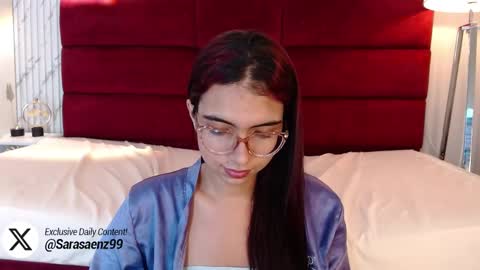 Snapshot of sarasaenz_99 chatting on 03.03.25 Sara online show from 03.03.25