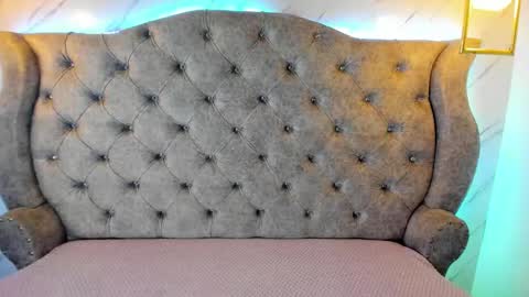   online show from 01.02.25