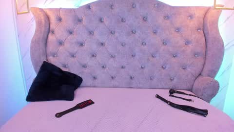   online show from 01.03.25