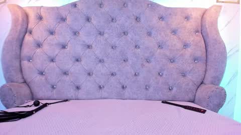   online show from 01.10.25