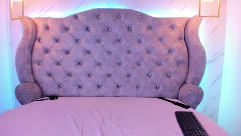   online show from 01.20.25