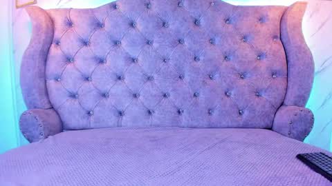   online show from 01.23.25