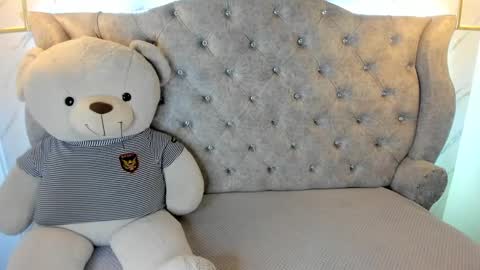   online show from 02.12.25