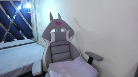   online show from 02.27.25