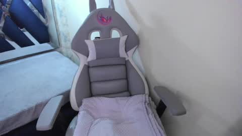   online show from 02.27.25