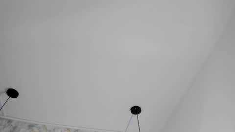   online show from 03.04.25