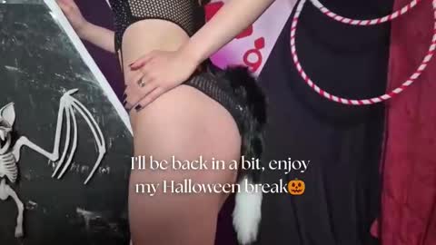   online show from 10.14.25