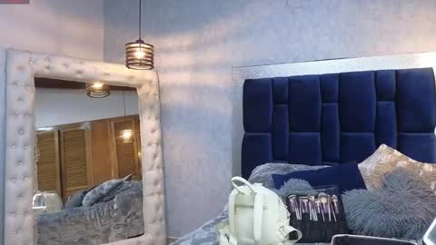 Sara W online show from 02.01.25