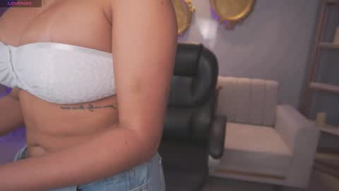 Sara Winstone online show from 02.13.26