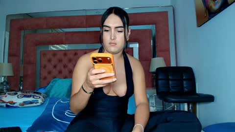 Snapshot of sarawonder69x chatting on 06.08.26 Sara Rivera online show from 06.08.26