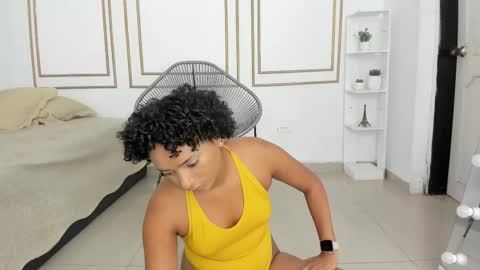 Saray Mardez online show from 09.25.25