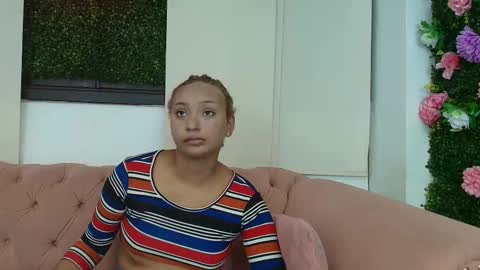 Saray Mardez online show from 10.16.25