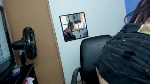 Saray online show from 12.21.24