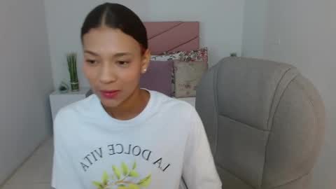 Saray Vega online show from 09.20.25