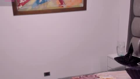 Snapshot of sarenlux chatting on 10.15.25 Baby Saren online show from 10.15.25