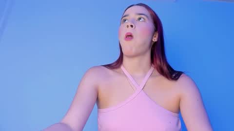 Snapshot of sarenlux chatting on 11.13.25 Baby Saren online show from 11.13.25