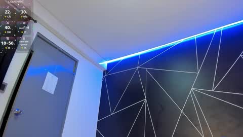 Snapshot of sarenlux chatting on 12.15.25 Baby Saren online show from 12.15.25