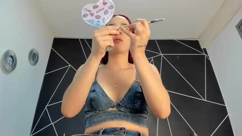 Snapshot of sarenlux chatting on 02.16.26 Baby Saren online show from 02.16.26