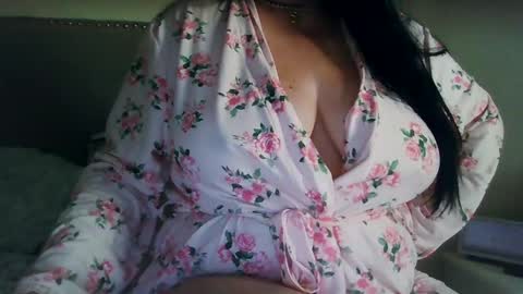 Sara online show from 10.04.25