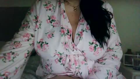 Snapshot of saretta46 chatting on 04.18.26 Sara online show from 04.18.26