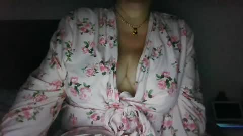 Snapshot of saretta46 chatting on 07.04.26 Sara online show from 07.04.26