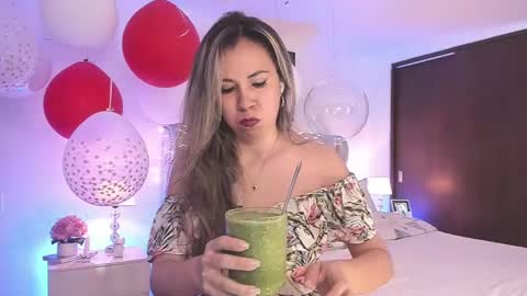 Snapshot of sarhamccormick chatting on 02.18.25 sarha online show from 02.18.25