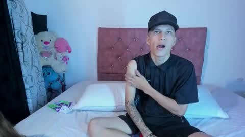 Snapshot of sarita_alexis chatting on 02.19.26 SARIYA Y ALEXIS online show from 02.19.26