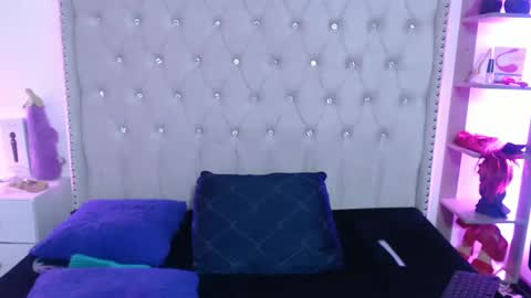 Snapshot of sarita_multisquirt chatting on 01.21.25 Sara online show from 01.21.25
