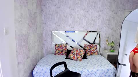 sarah online show from 10.03.25