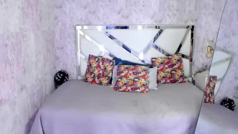 sarah online show from 10.12.25