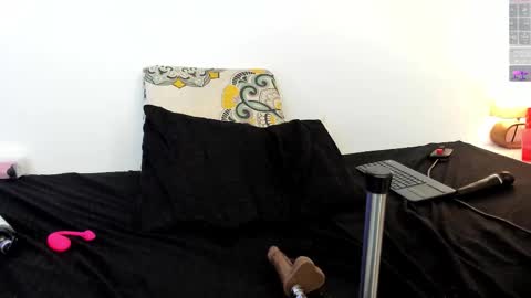 Sara online show from 10.06.25